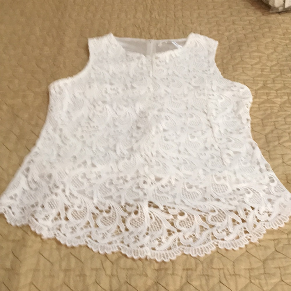 Lace top,size M - Picture 2 of 7